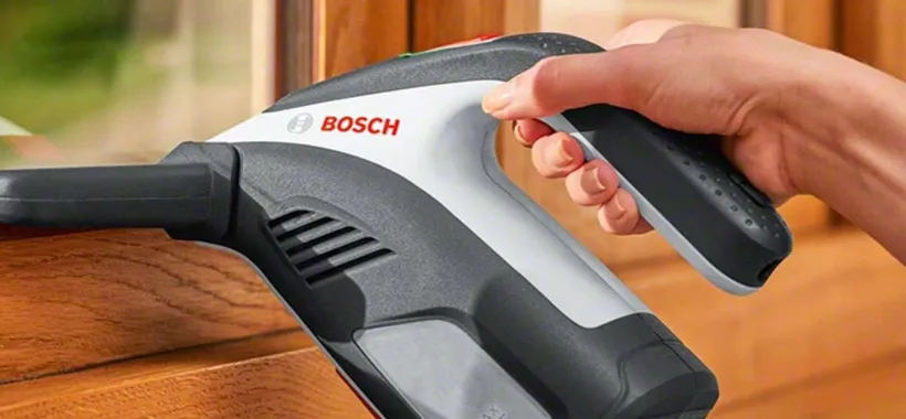 Il pratico lavavetri Bosch è in offerta ad un SUPER PREZZO su Amazon (-41%)