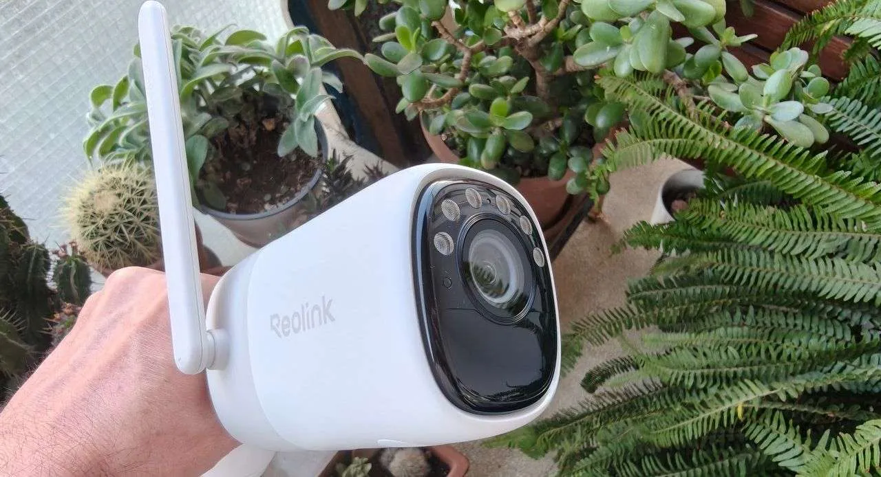 Reolink Altas: la telecamera con visione notturna a colori e autonomia al top (recensione)
