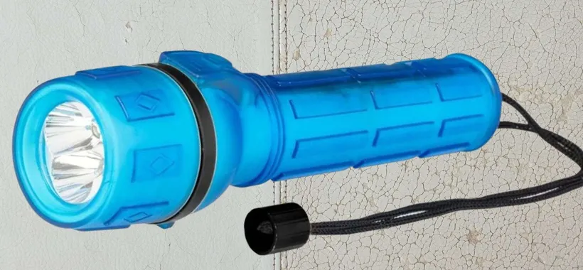 Bastano 2,90€ per questa spettacolare torcia compatta (-43%)