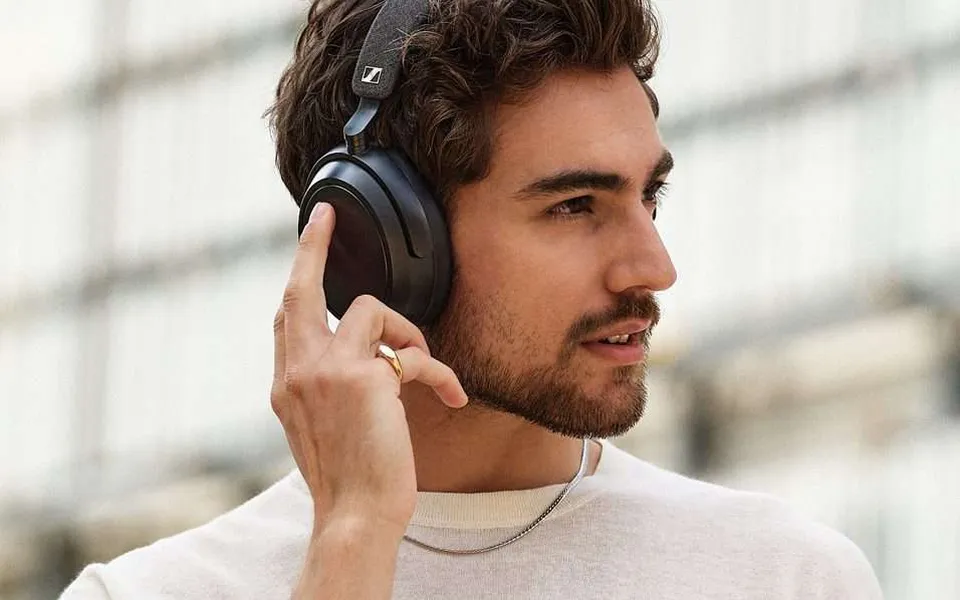 Sennheiser Momentum 4, che prezzo! Su Amazon risparmi 150€