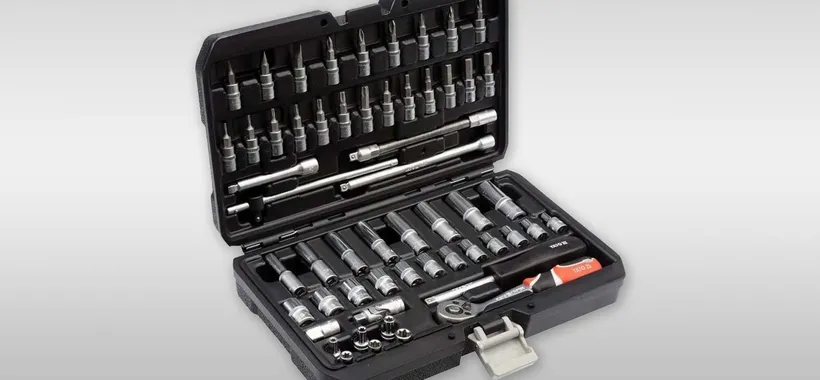 Set bussole da 56 pezzi con valigetta: sconto IMPERDIBILE su eBay (-33%)